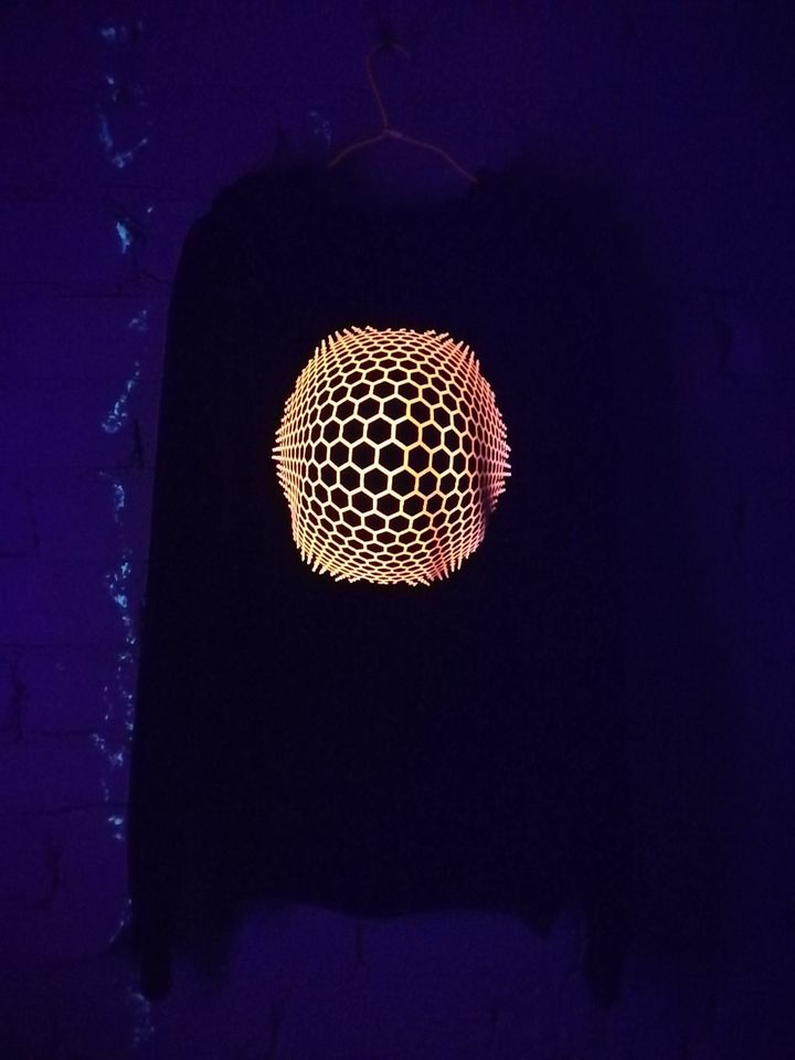 Džemperis šviečiantis prie UV lempų „Geometric“
